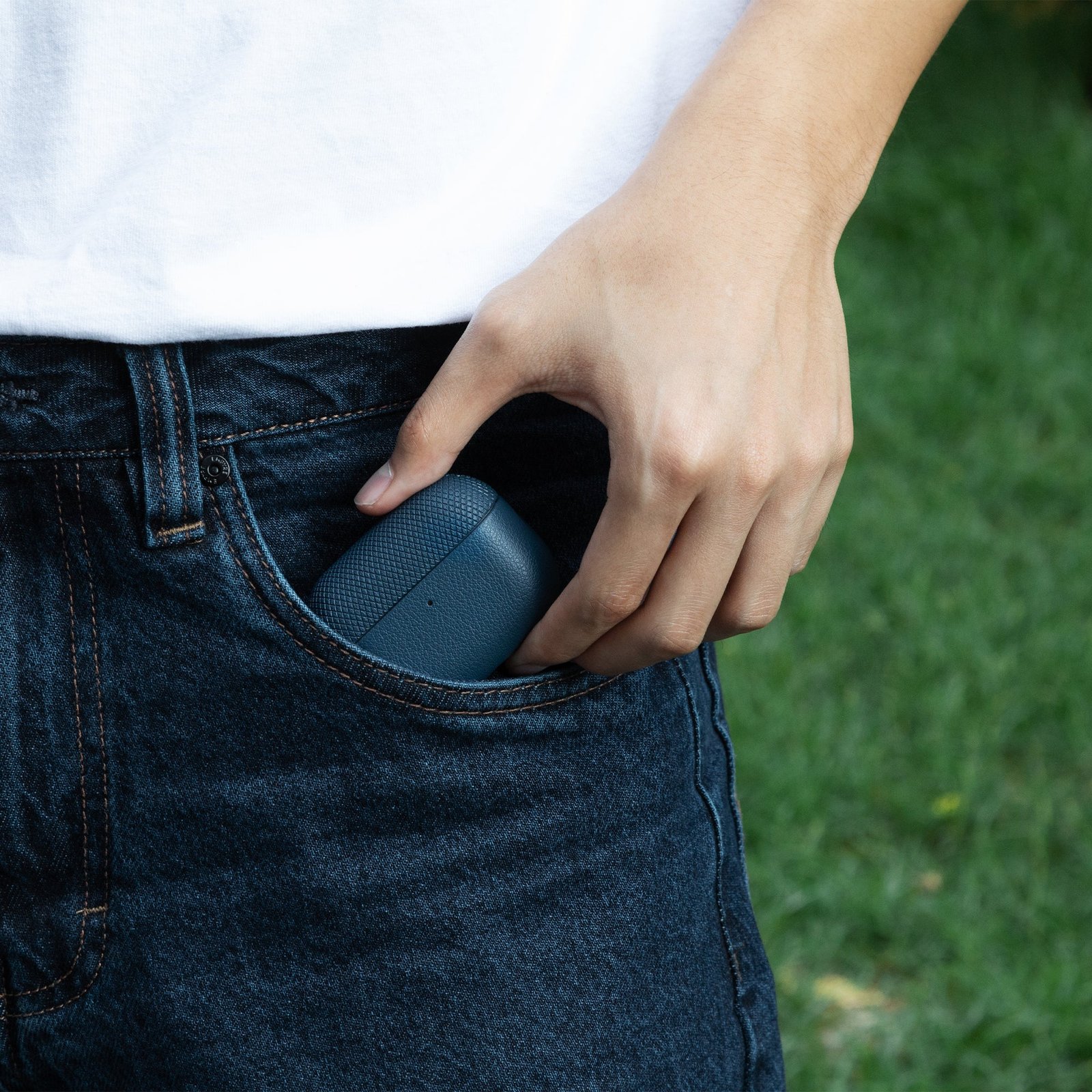 0007_RECLA_APP3-Navy-2.jpg