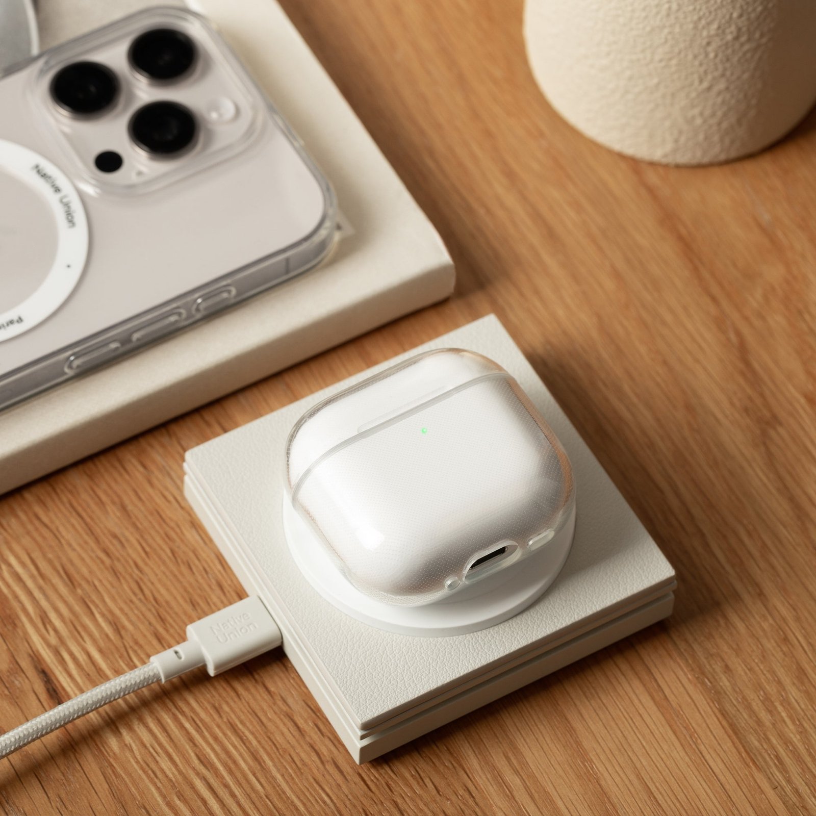 Airpods4_ReClearCase2