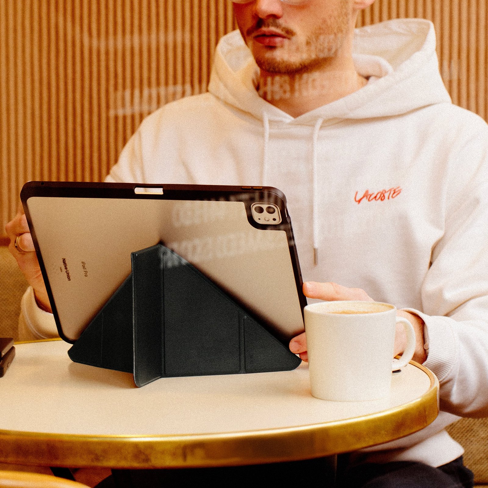 ipad_04_s